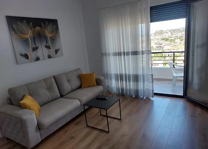 Apartment Lungomare Vlore 2A